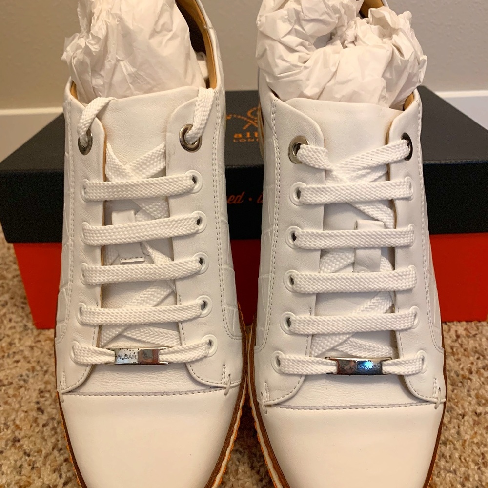 Royal Albatross Men's Golf Shoes, size 8